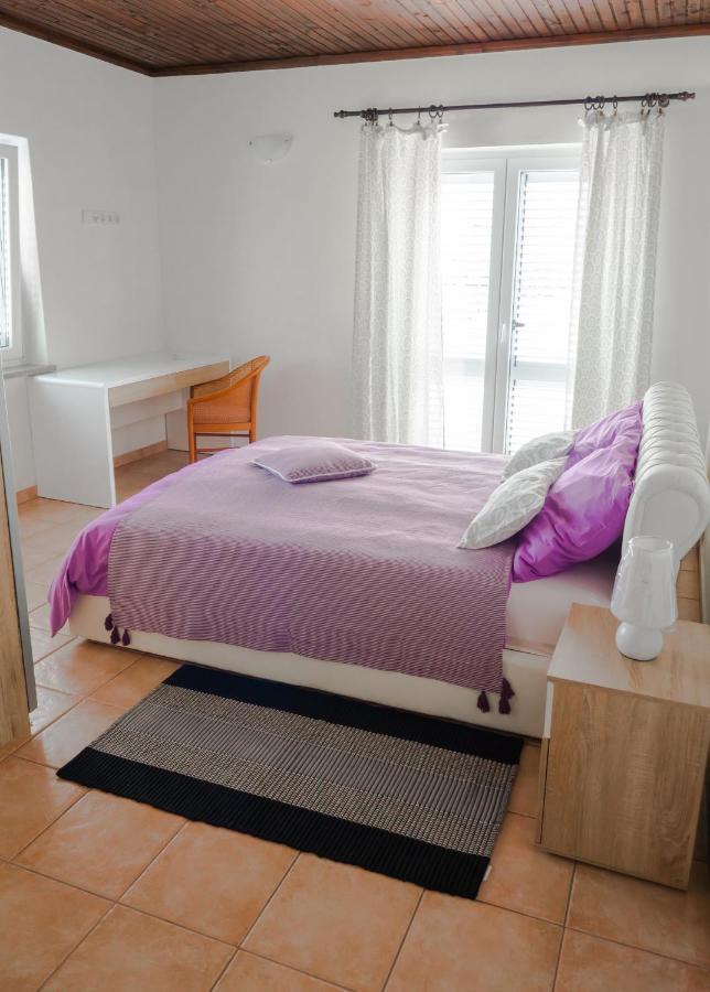 Apartment-Rooms Preka Palit Екстер'єр фото