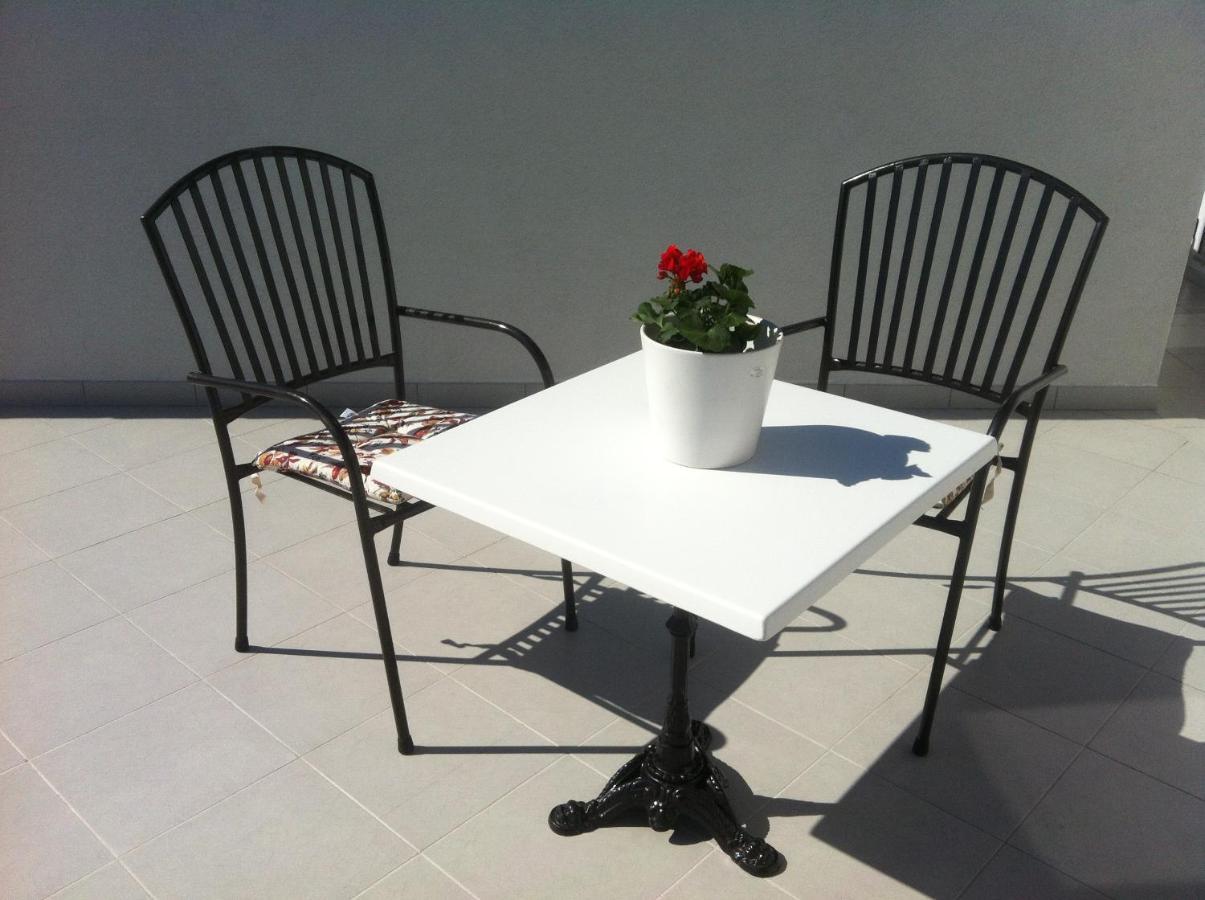 Apartment-Rooms Preka Palit Екстер'єр фото