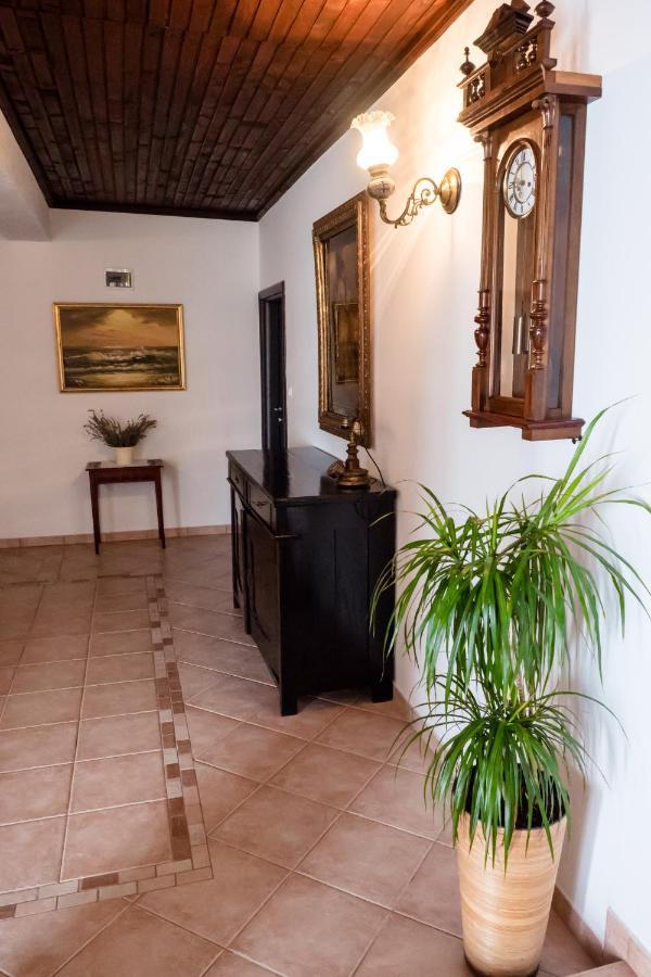 Apartment-Rooms Preka Palit Екстер'єр фото